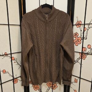 Men's Elegant Brown Cable Knit Zip-Up Sweater Size Medium Elliotts
